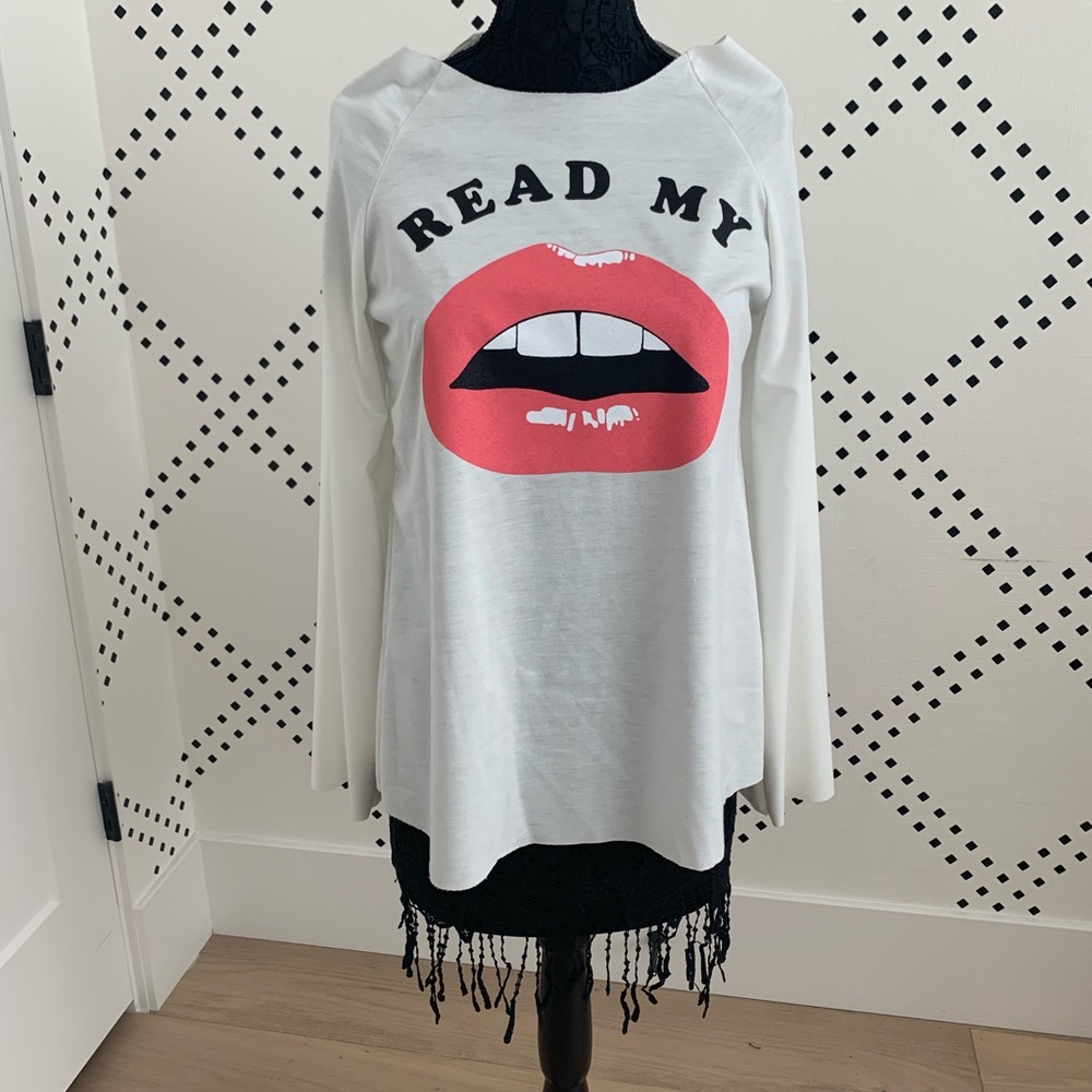 Lip Graphic Shirt